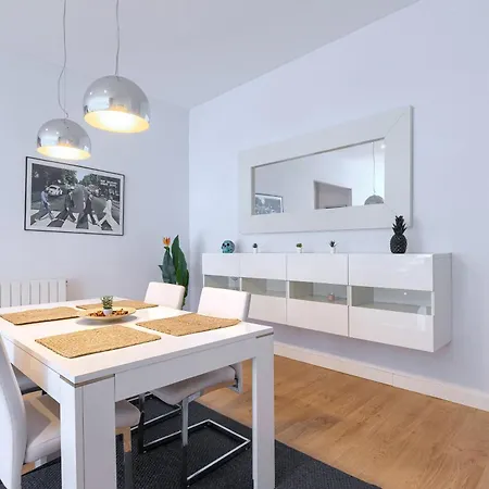 Apartamento San Anton Old Town By Next Stop *